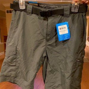 NEW WITH TAGS men's shorts Columbia brand shorts size 30 regular
